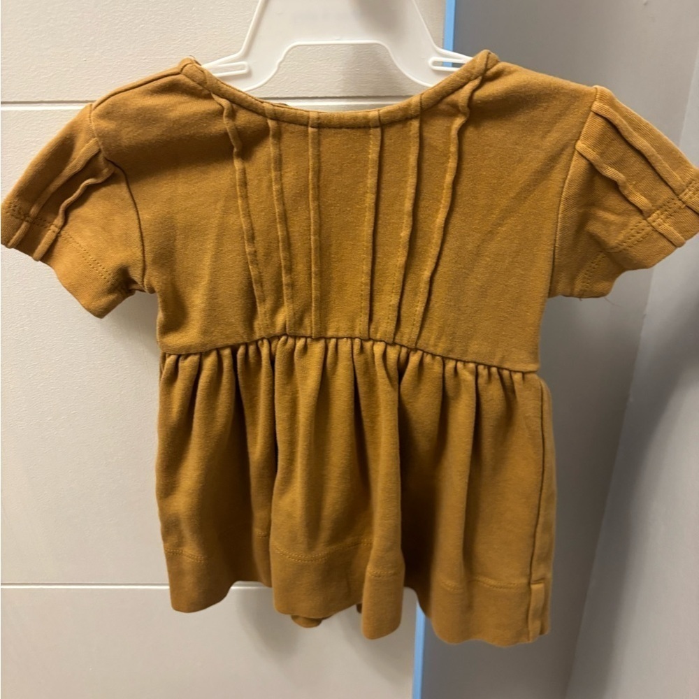 Kate Quinn Baby Girl Mustard Yellow T Shirt Button Dress Size 0-3 Months